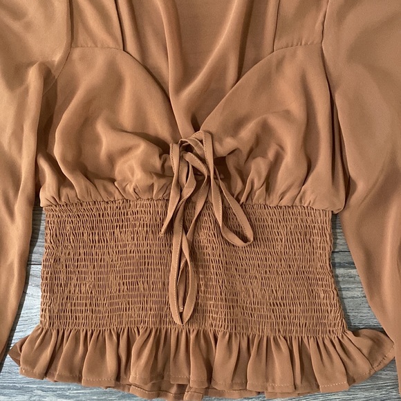 Elegant brown boho top - Picture 3 of 9
